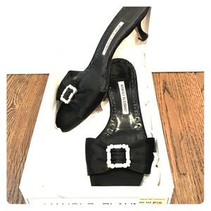 Virtually new Manolo Blahnik shoes!!